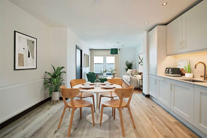 1 Bedroom Flat For Sale In Caxton Road, London, N22