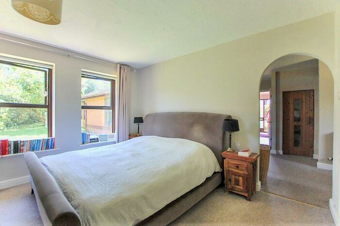 4 Bedroom Detached Bungalow To Rent In Balcarras Retreat, Charlton Kings, Cheltenham, GL53