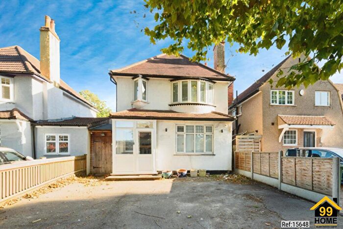 3 Bedroom Detached House To Rent In Colston Avenue, Carshalton, London Borough Of Sutton, SM5