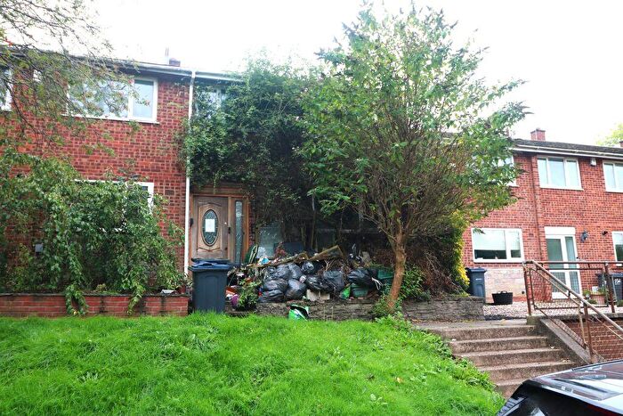 3 Bedroom Terraced House For Sale In Ardath Road, Birmingham, B38