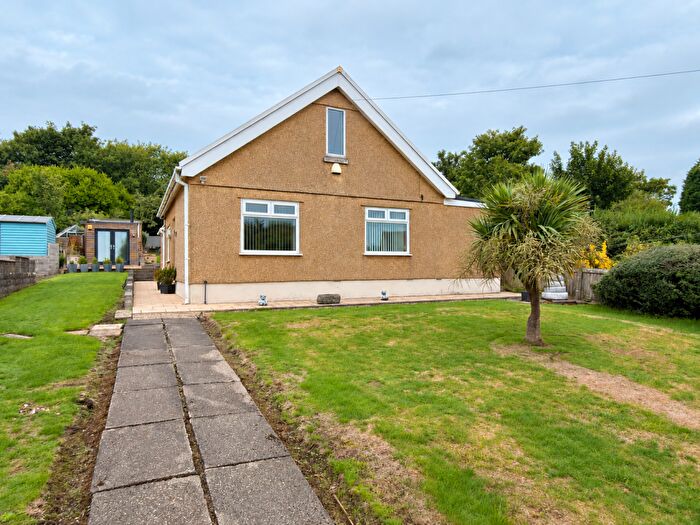 3 Bedroom Detached Bungalow For Sale In Conway Road, Penlan, Swansea, SA5
