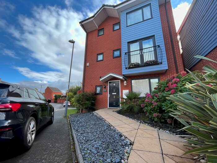 3 Bedroom Property To Rent In Whitlock Grove, Birmingham, B14