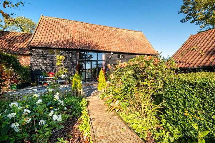 4 Bedroom Barn Conversion For Sale In Denham, Eye, IP21