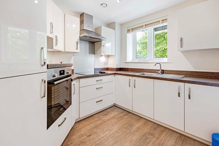 1 Bedroom Retirement Property To Rent In Bath Road, Devizes, Wiltshire, SN10