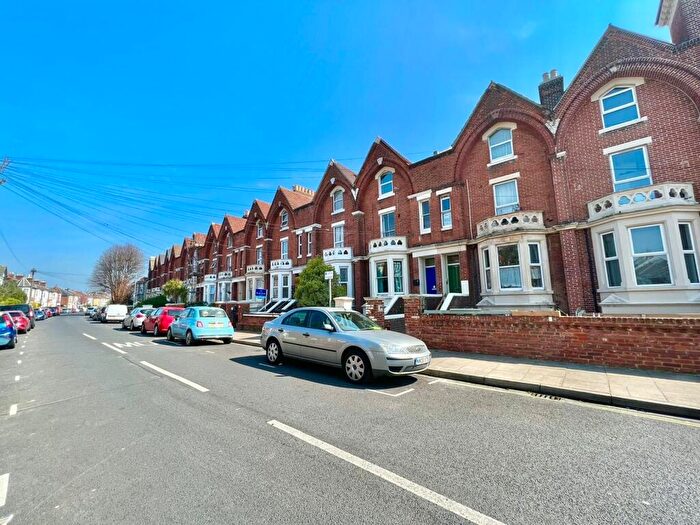 1 Bedroom Apartment To Rent In St. Andrews Road, Southsea, PO5