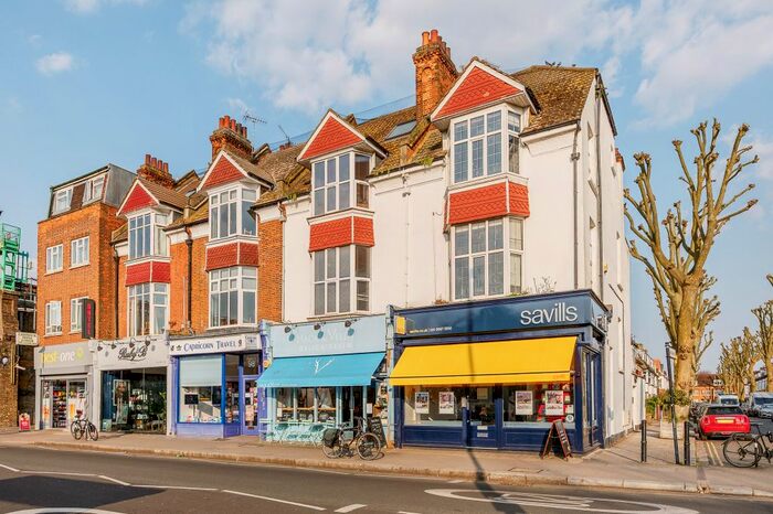 1 Bedroom Flat To Rent In Turnham Green Terrace, Chiswick, London, W4