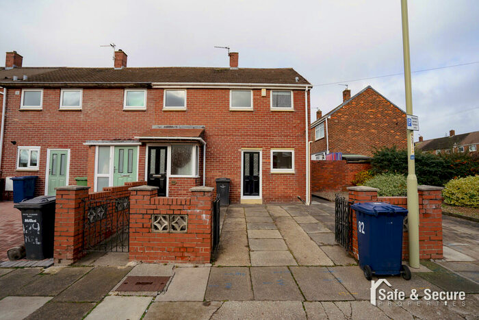 2 Bedroom End Of Terrace House To Rent In Melbourne Gardens, South Shields, Tyne And Wear, NE34
