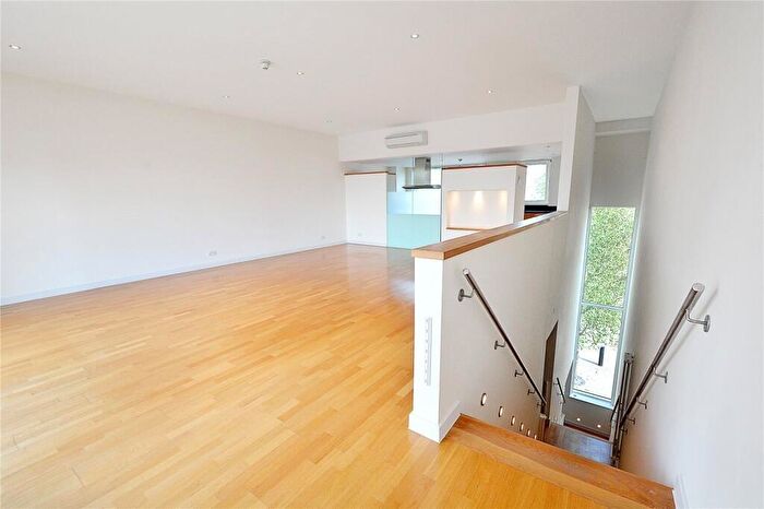 4 Bedroom Terraced House To Rent In Basin Approach, London, E14