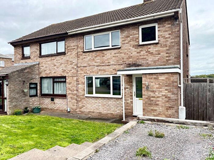 3 Bedroom Semi-detached House For Sale In Bibstone, Kingswood, Bristol, BS15