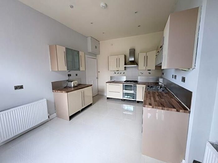 3 Bedroom Flat To Rent In Mayne Avenue, Bridge Of Allan, Stirling, FK9