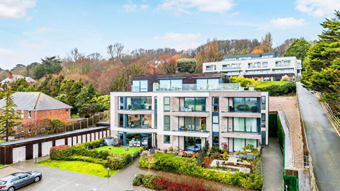 2 Bedroom Apartment For Sale In Seabrook Heights, Seabrook Road, Hythe, Kent, CT21