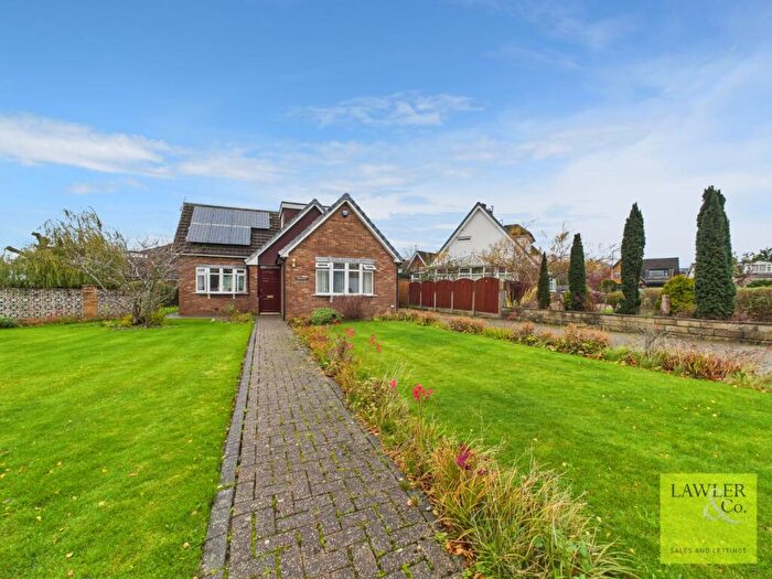 4 Bedroom Detached Bungalow For Sale In Chatsworth Road, High Lane, Stockport, Cheshire, SK6