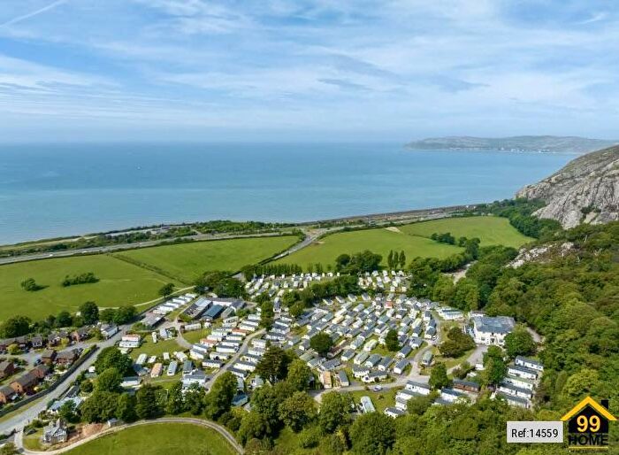 2 Bedroom Park Home For Sale In Lyons Pendyffryn Hall, Dwygyfylchi, Conwy, LL34