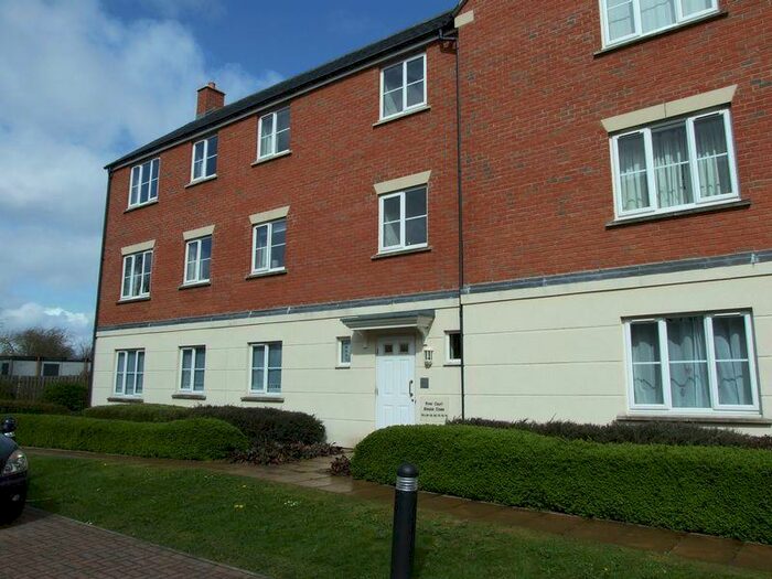 2 Bedroom Flat To Rent In Blease Close, Staverton, BA14