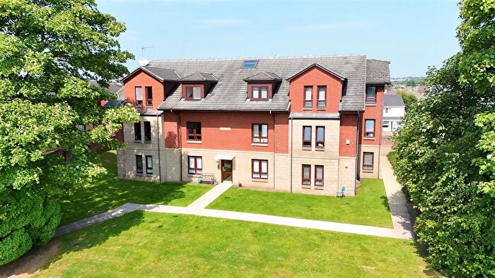 2 Bedroom Flat For Sale In Hamilton Road, Glasgow, G32