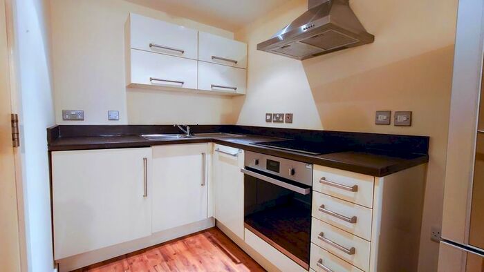 1 Bedroom Flat To Rent In Charles Apartments, Granby Street, Leicester, LE1