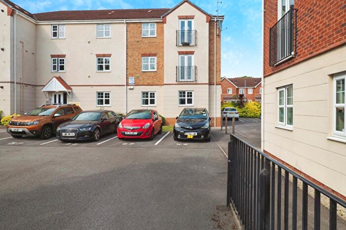 2 Bedroom Flat For Sale In Greenwood Gardens, Nottingham, Nottinghamshire, NG8