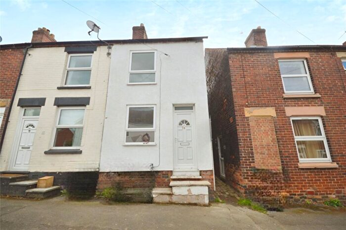 2 Bedroom End Of Terrace House For Sale In Weston Street, Swadlincote, Derbyshire, DE11