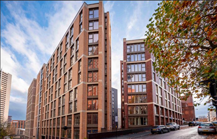 2 Bedroom Flat To Rent In The Holloway, Birmingham, B1