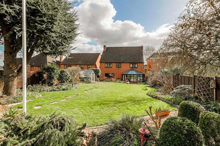 4 Bedroom Detached House For Sale In Hopwas Hill, Hopwas, B78