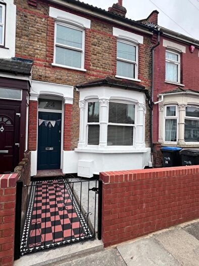 2 Bedroom Terraced House To Rent In Denton Road, London, N18