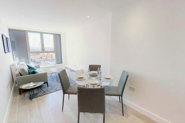 1 Bedroom Flat To Rent In 101 New London Road, Chelmsford CM2