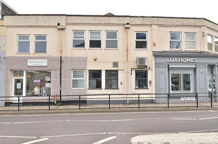 2 Bedroom Flat To Rent In Ongar Road, Brentwood, CM15