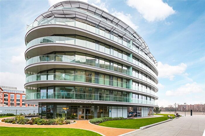3 Bedroom Flat To Rent In Goldhurst House, Distillery Wharf, W6