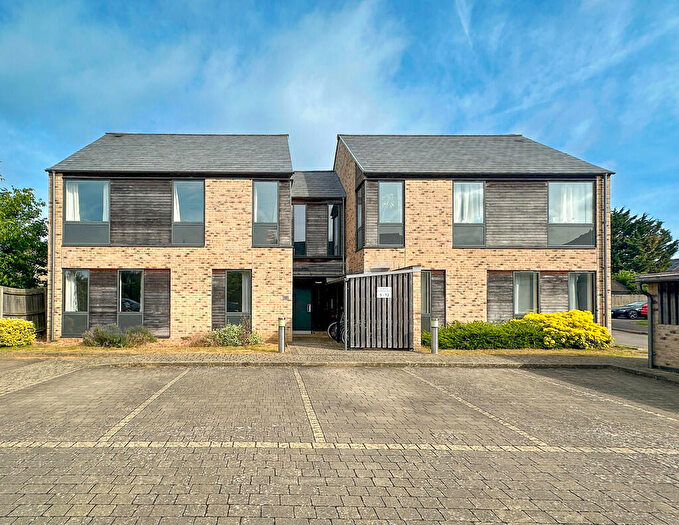 2 Bedroom Apartment To Rent In Showground Close, Trumpington, Cambridge, CB2