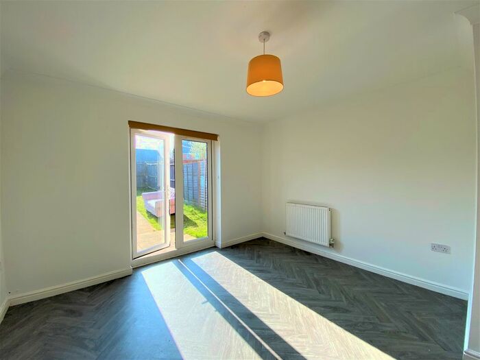 4 Bedroom Terraced House To Rent In Blacksmith Place, Hamilton, Leicester, LE5