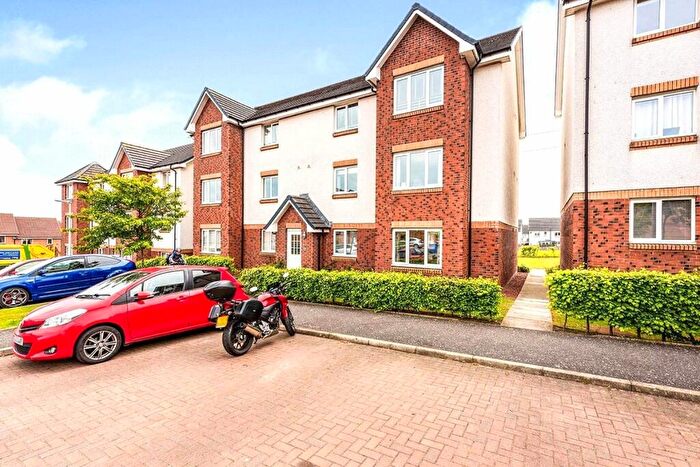 2 Bedroom Flat To Rent In Duthac Court, Dunfermline, Fife, KY11