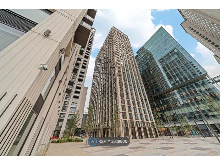 Studio To Rent In Casson Square, London, SE1