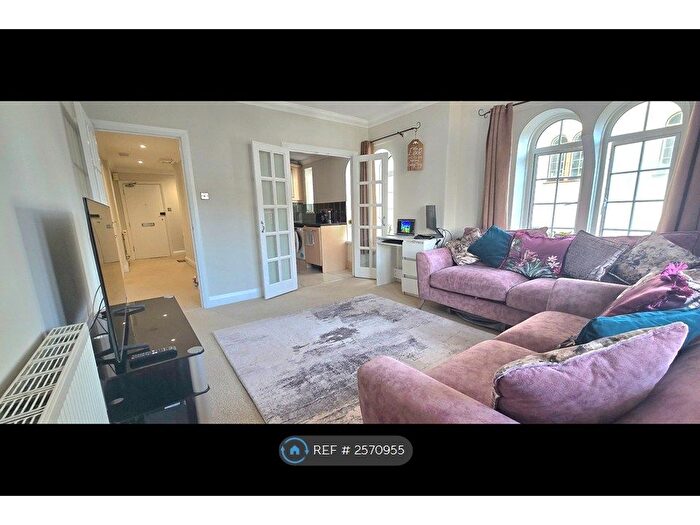 1 Bedroom Flat To Rent In San Remo Towers Block B, Boscombe, Bournemouth, BH5