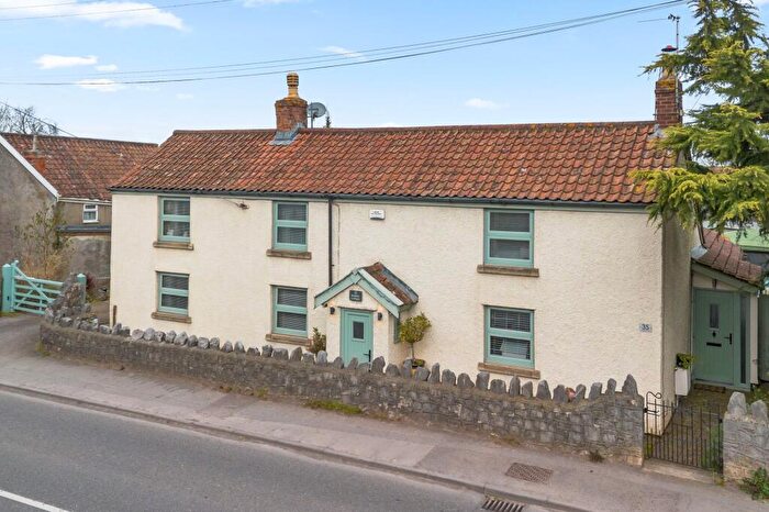 4 Bedroom Detached House For Sale In Greenhill Road, Sandford, BS25