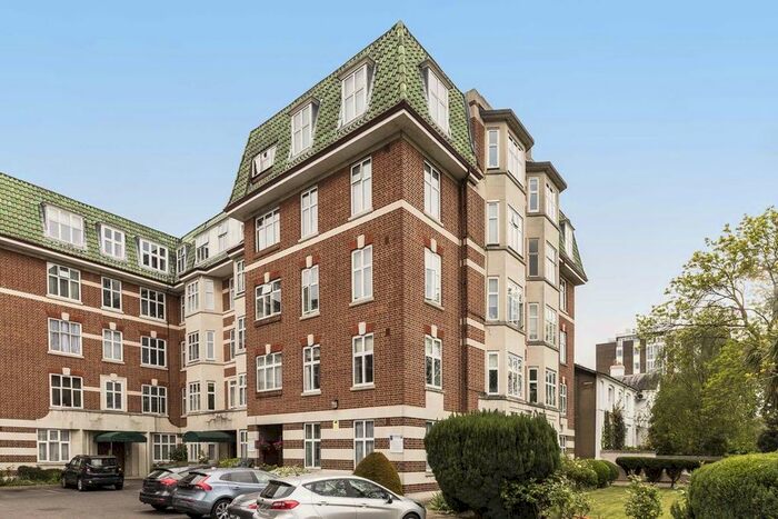 3 Bedroom Flat To Rent In Haven Green, London, W5