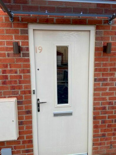 2 Bedroom Semi-Detached House To Rent In Bolton Court, Leeds, Yorkshire, LS14