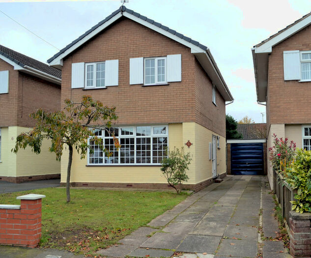 3 Bedroom Detached House To Rent In Rostherne Way, Elworth, CW11