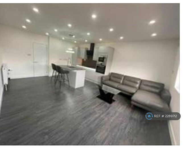 1 Bedroom Flat To Rent In Commercial Road, London, E1