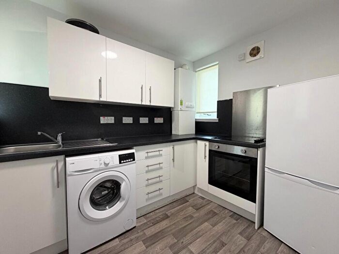 1 Bedroom Flat To Rent In Flloyd Street, Coatbridge, North Lanarkshire, ML5