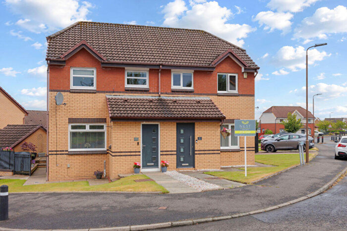 3 Bedroom Semi-Detached House For Sale In Union Place, Brightons, Falkirk, FK2
