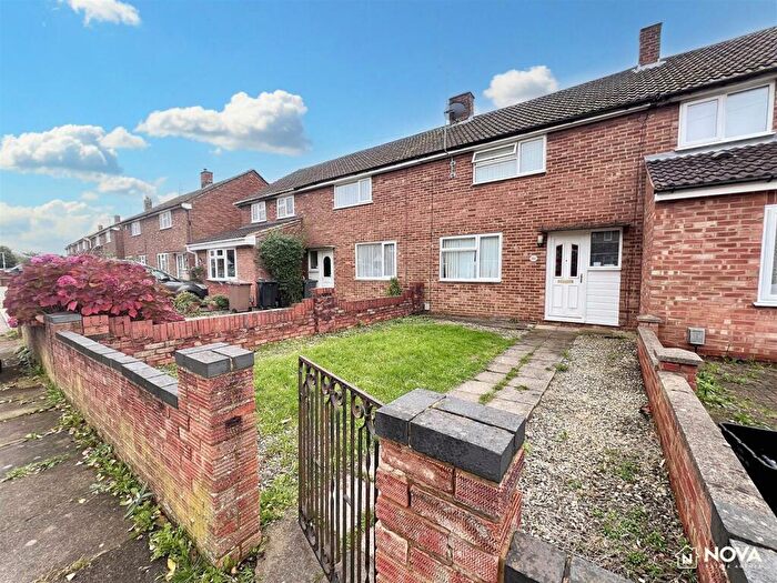 3 Bedroom Terraced House To Rent In Chesford Road, Luton, LU2