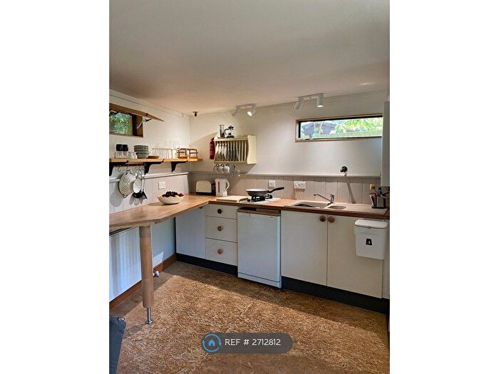 Studio To Rent In Chestnut Avenue, Exeter, EX2