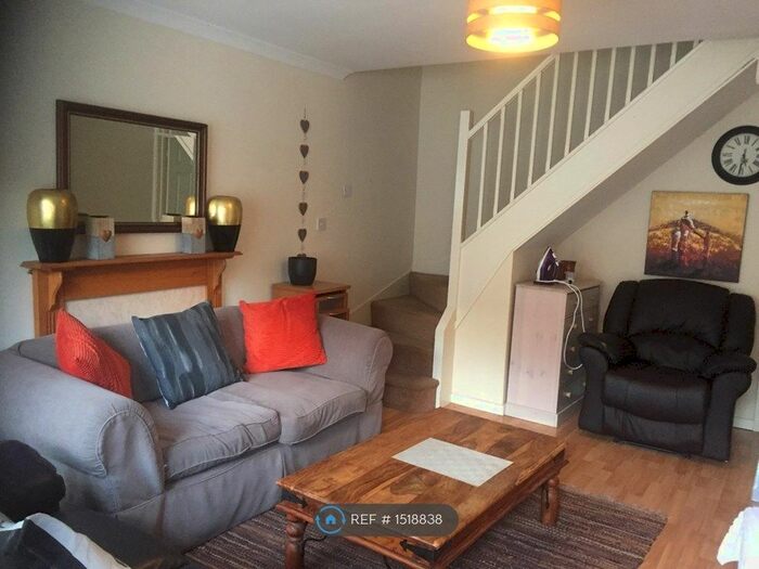 2 Bedroom Terraced House To Rent In Hitchman Mews, Leamington Spa, CV31