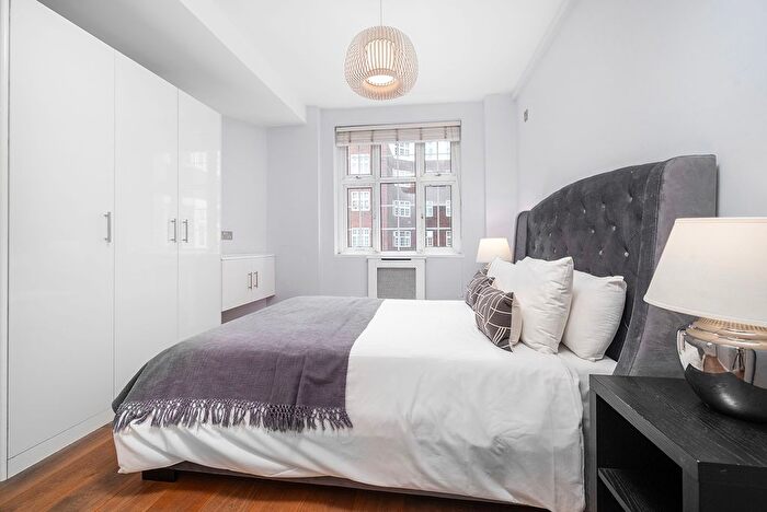 2 Bedroom Flat To Rent In Brompton Road, London, SW3