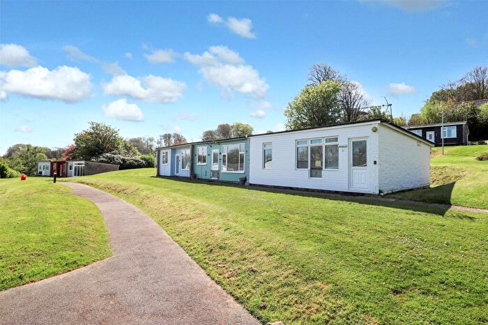 2 Bedroom Bungalow For Sale In Sea Valley, Bideford, Devon, EX39