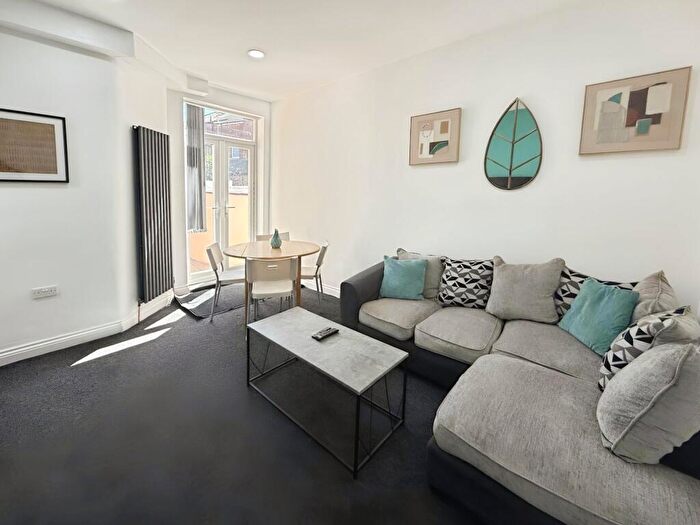 5 Bedroom End Of Terrace House To Rent In Heald Place, Manchester, Greater Manchester, M14