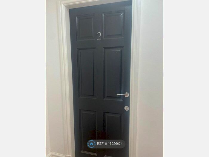 1 Bedroom Flat To Rent In Cowley Hill Lane, St. Helens, WA10