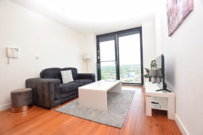 1 Bedroom Flat To Rent In St. Pauls Square, Sheffield, S1