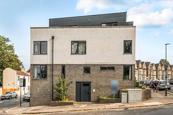 2 Bedroom Flat For Sale In Confidence House, Woolwich, London, SE18