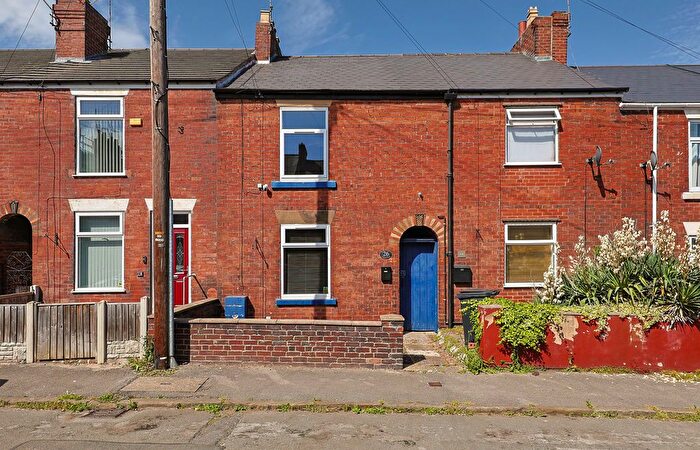 2 Bedroom Terraced House For Sale In Ashfield Road, Hasland, Chesterfield, S41